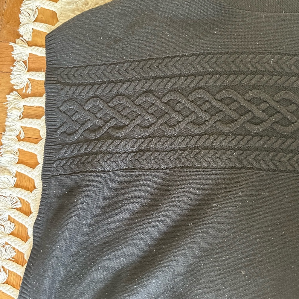 Brooks Brothers Wool Blend Black Oversized Sweater (size M) - Picture 5 of 5